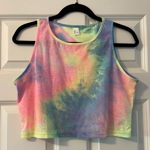 SweatyRocks Women's Tie Dye Sleeveless Workout Casual Cropped Tank Top Shirt
